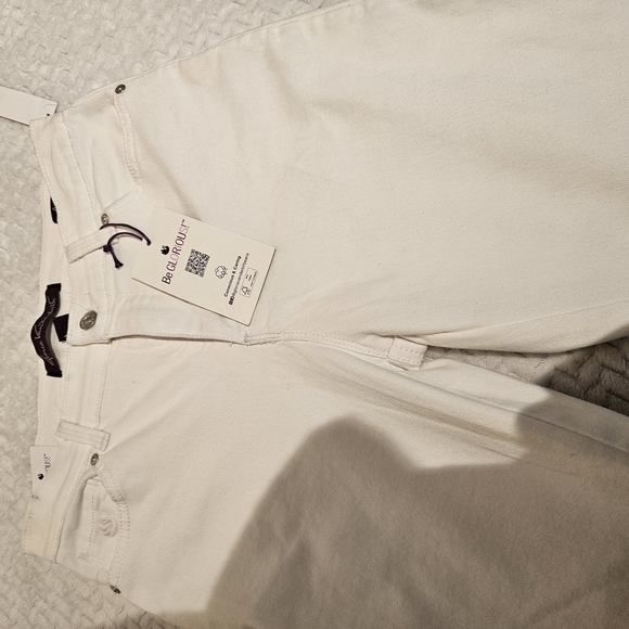 Women's White‎ Jeans - Picture 5 of 8